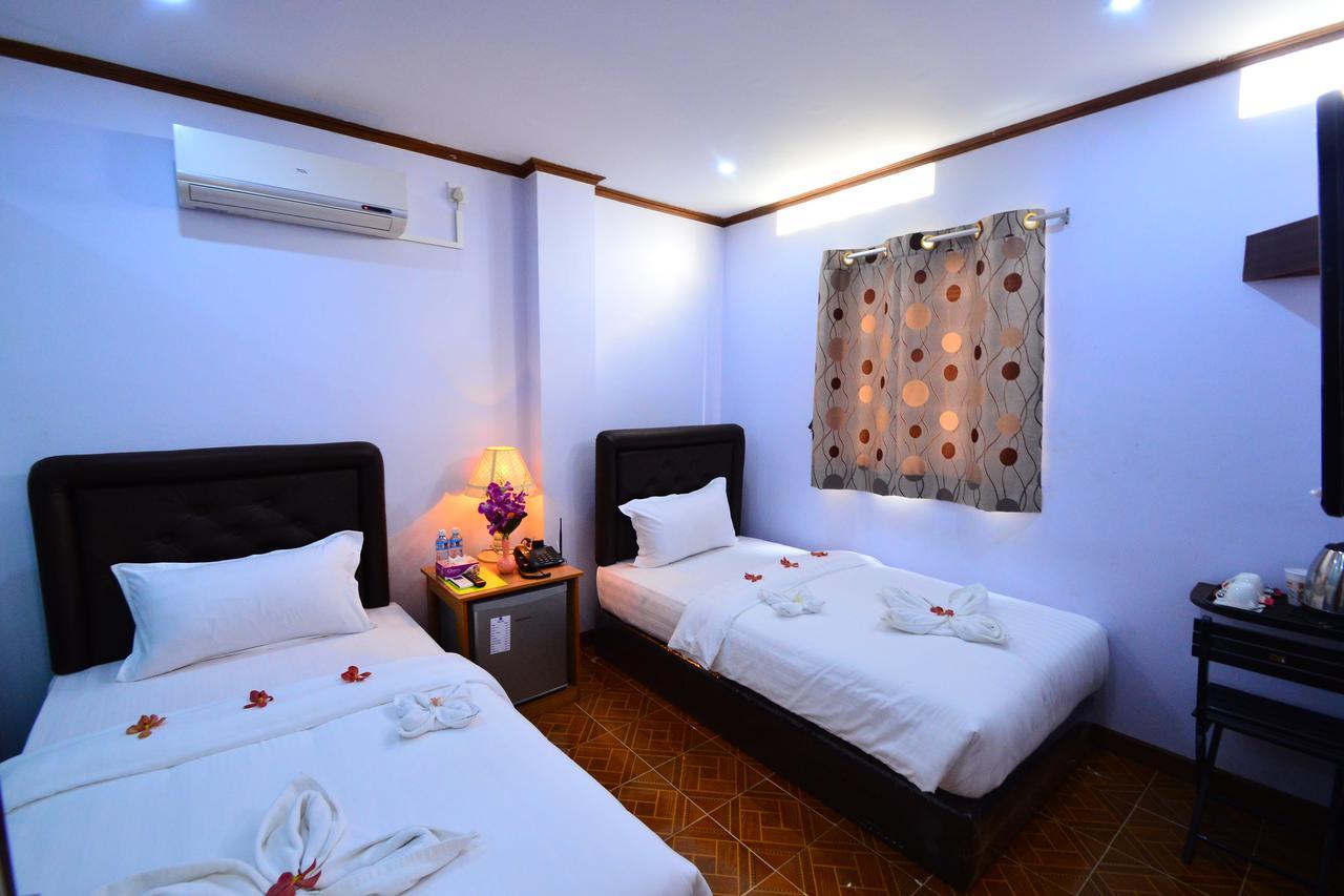 Woodland Hotel Yangon Eksteriør bilde