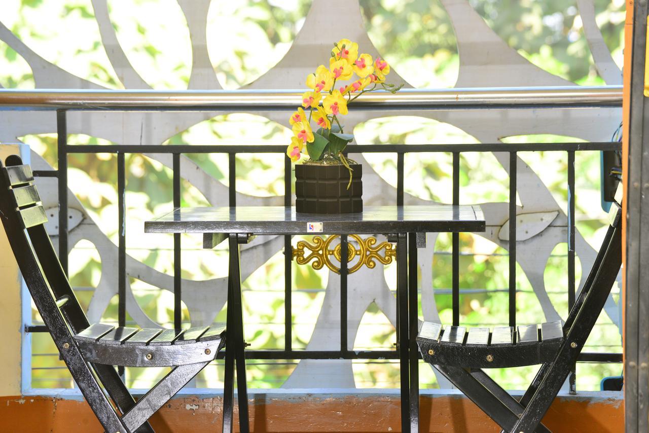 Woodland Hotel Yangon Eksteriør bilde