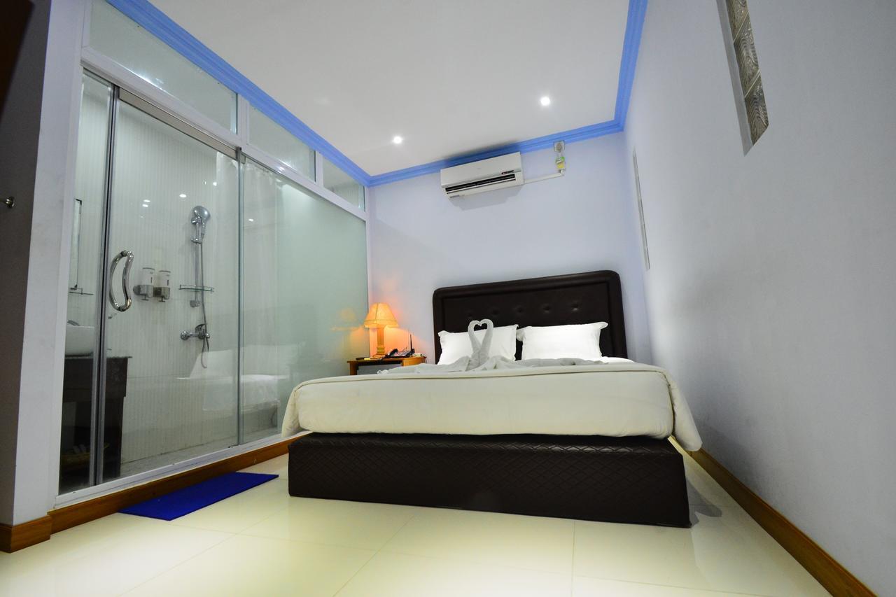 Woodland Hotel Yangon Eksteriør bilde