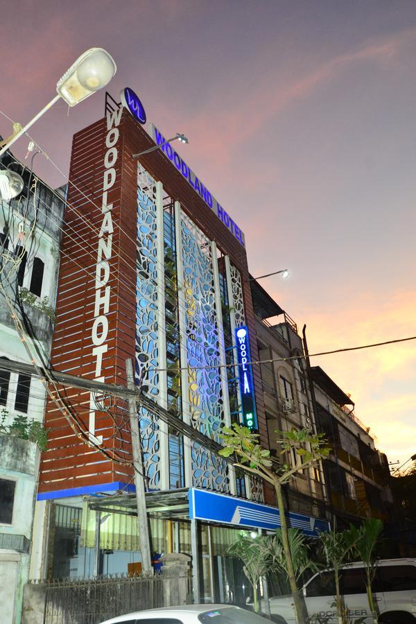 Woodland Hotel Yangon Eksteriør bilde